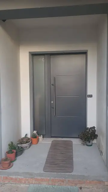 Portoncino d'ingresso installato da Expert Design – foto 16