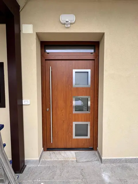 Portoncino d'ingresso installato da Expert Design – foto 19