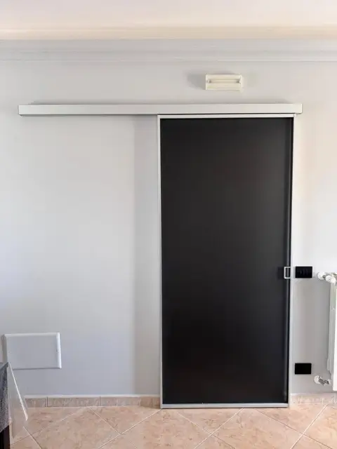Porta interna installata da Expert Design – foto 1