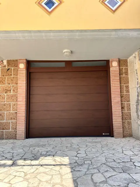 Porta sezionale da garage installata da Expert Design – foto 7