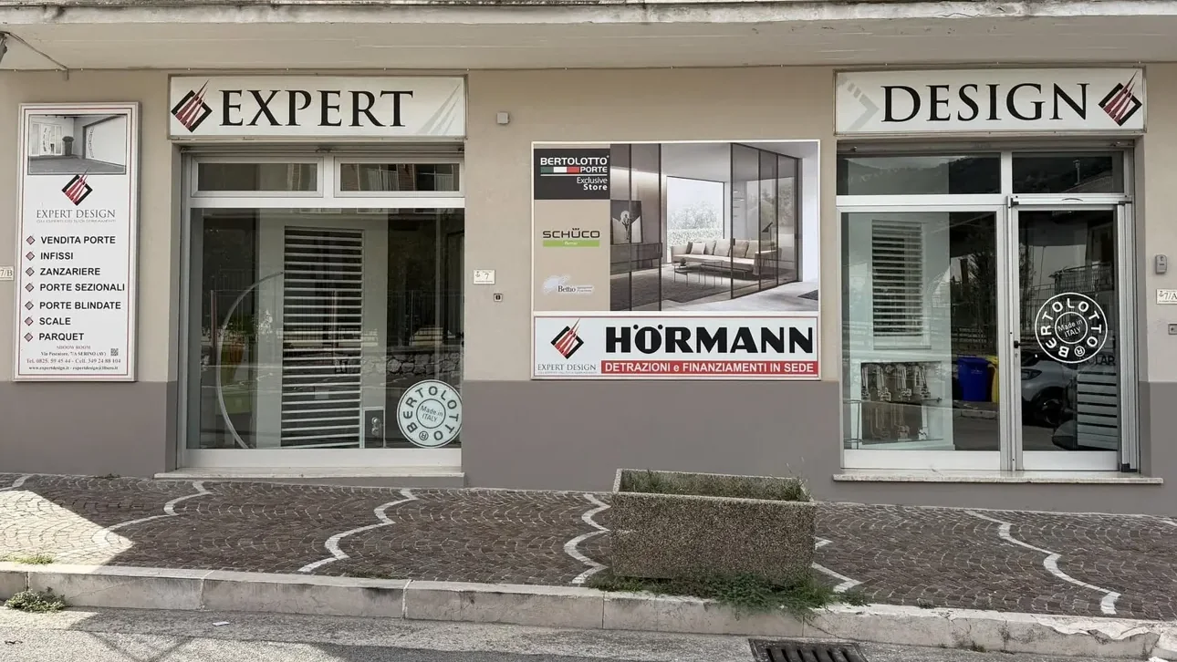 Facciata del negozio Expert Design di Serino